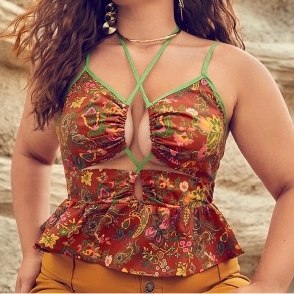 SALE!! NWOT Cami Crop Top, Curve 2XL, SHEIN Spaghetti Strap Sexy, Green - Picture 2 of 16